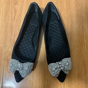 Tory burch suede flat -Size 6